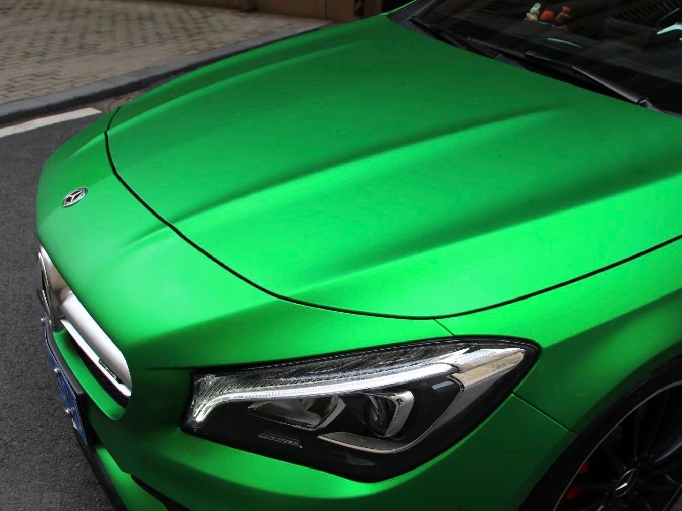 奔驰AMG 亚面电镀金属绿改色膜 效果图