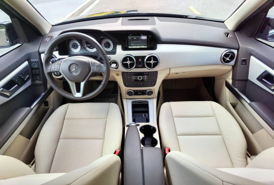 奔驰奔驰GLK级2013款 GLK 300 4MATIC 动感天窗型