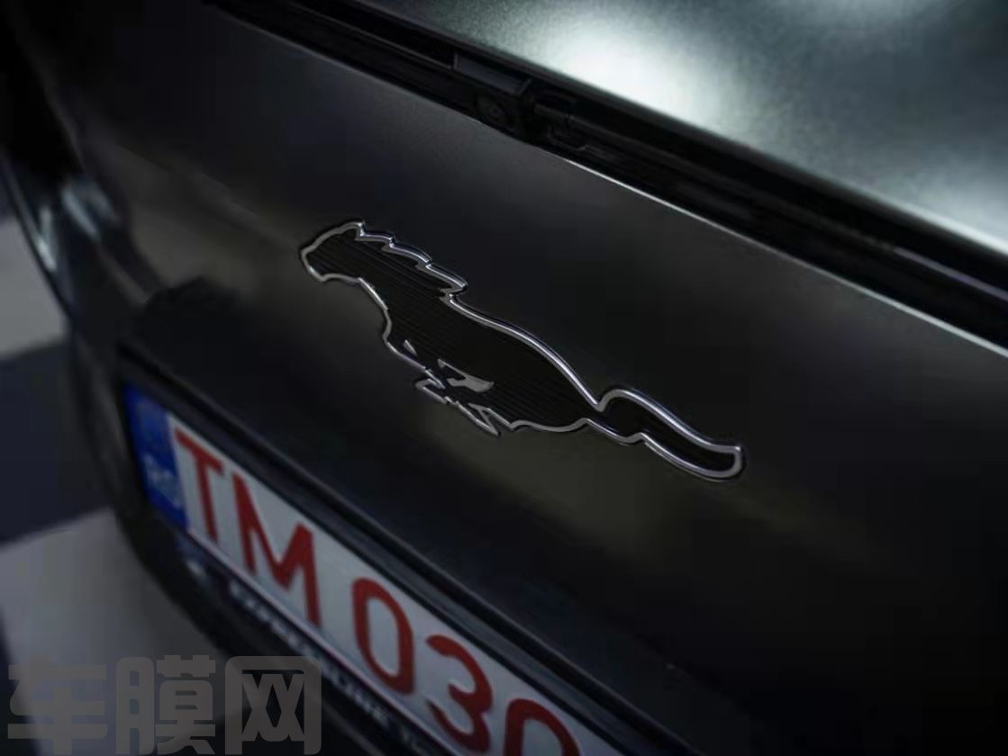 福特Mustang 液态金属银改色膜 效果图