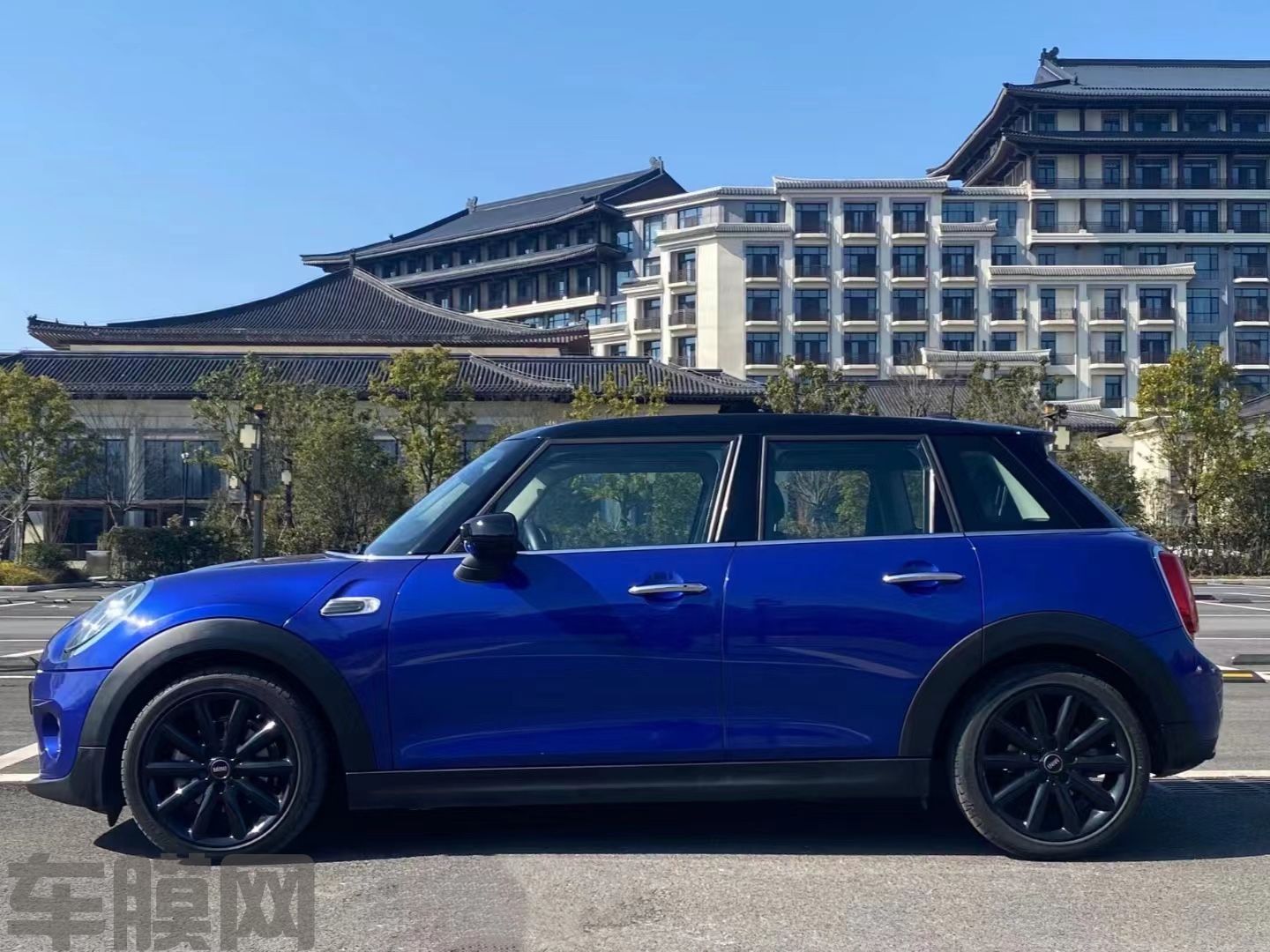 MINI COUPE 极光蓝改色膜 效果图