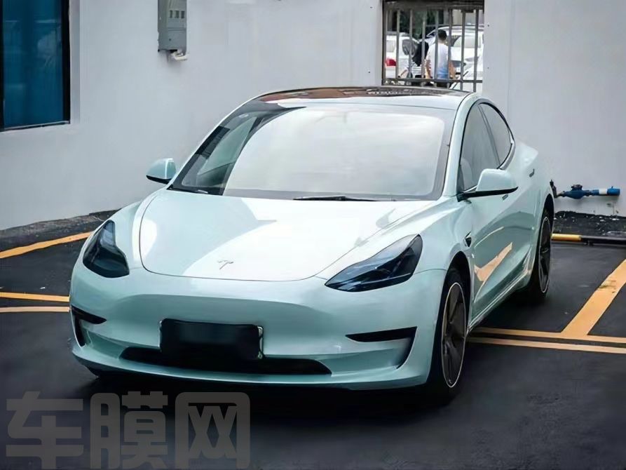 特斯拉Model 3 马卡龙月光玉改色膜 效果图