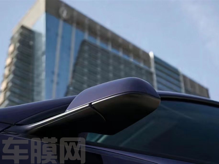 特斯拉Model Y 金属午夜紫改色膜 效果图