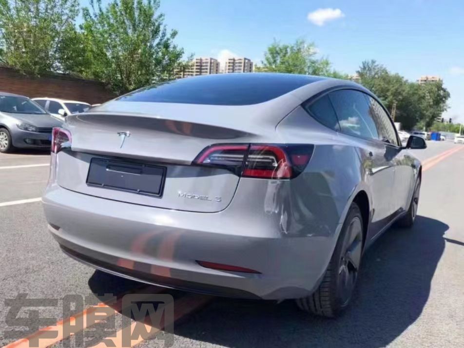 特斯拉Model 3 水晶纳多灰改色膜 效果图