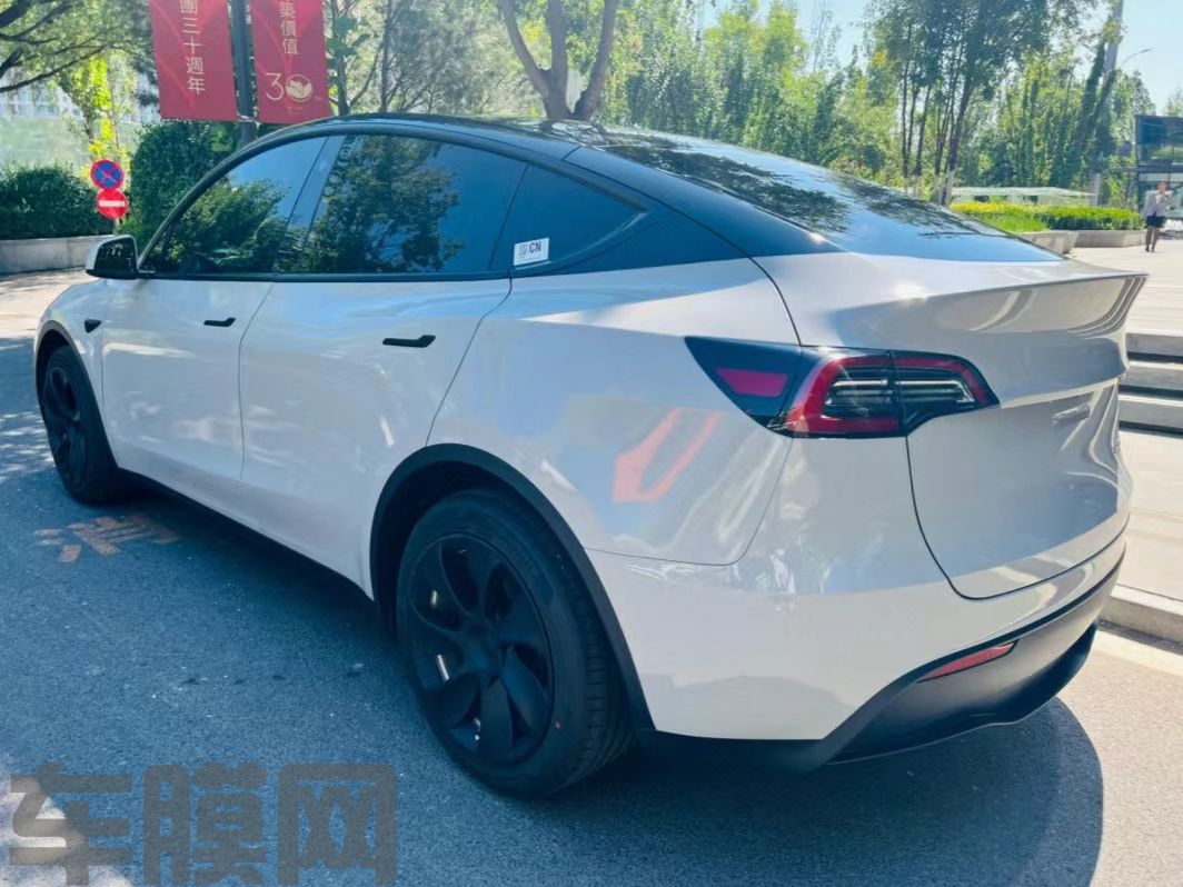 特斯拉Model Y 高亮纳多灰改色膜 效果图