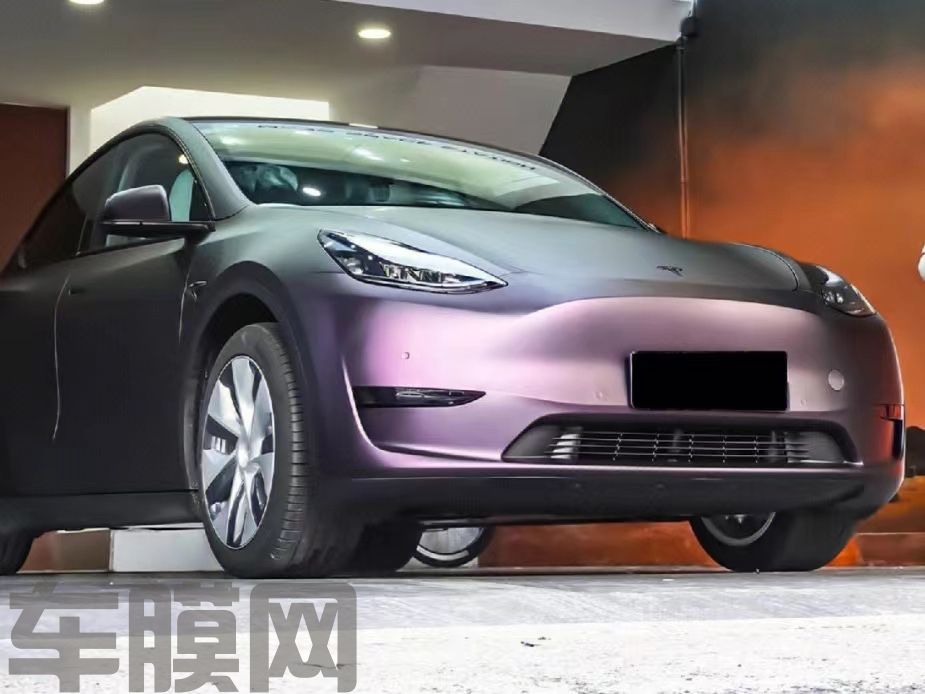 特斯拉Model 3 超哑黑幻紫改色膜 效果图