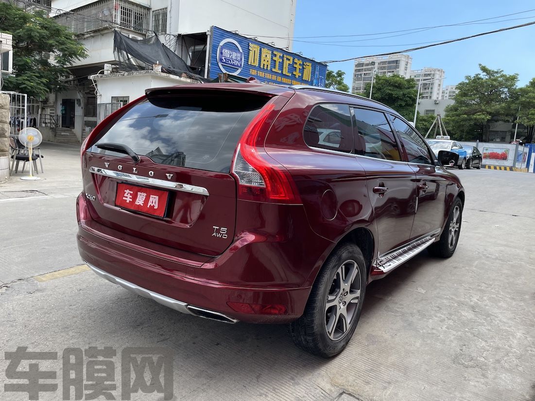 沃尔沃XC60 液态龙血红改色膜 效果图