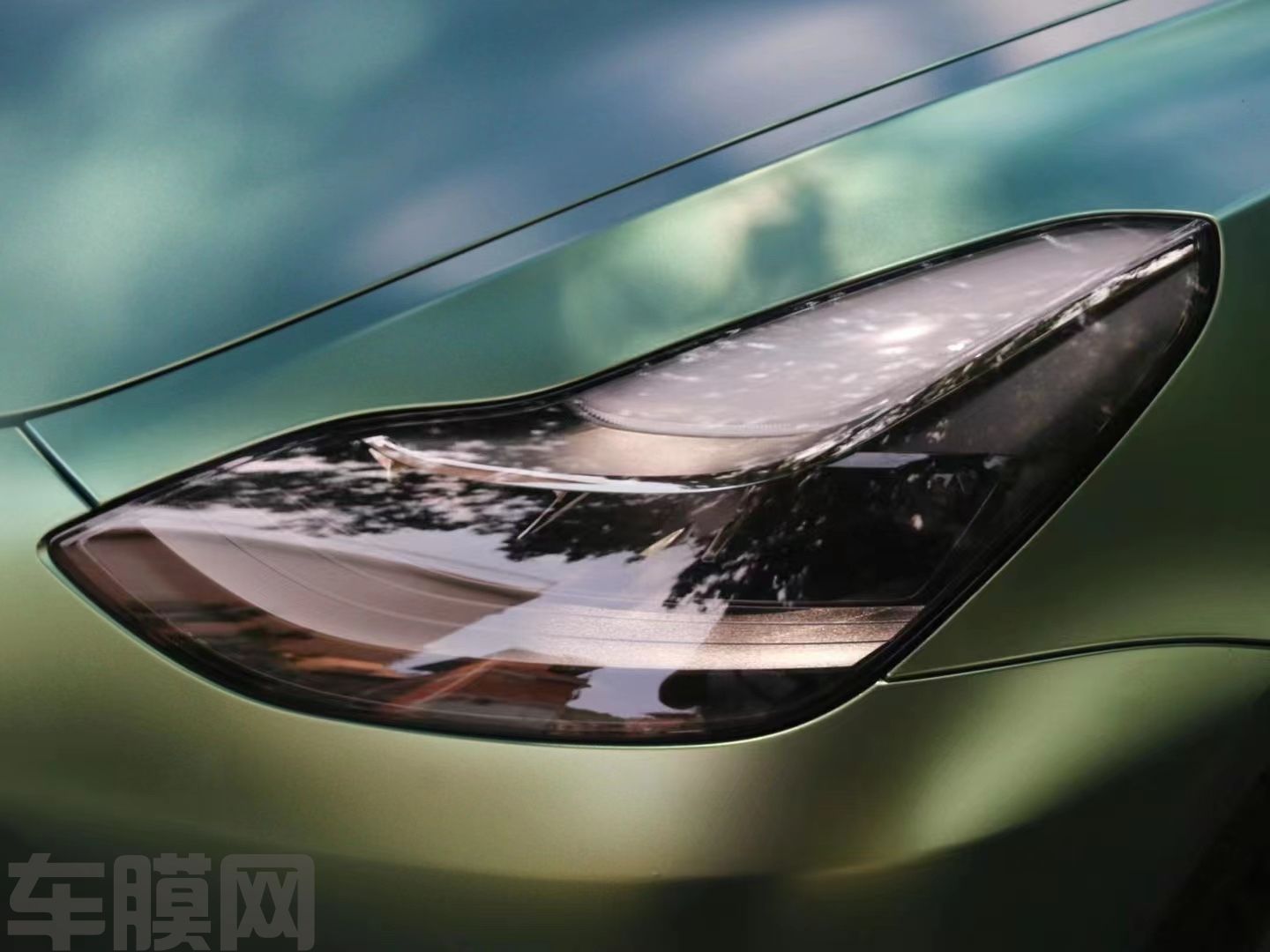 特斯拉Model 3 早春绿改色膜 效果图