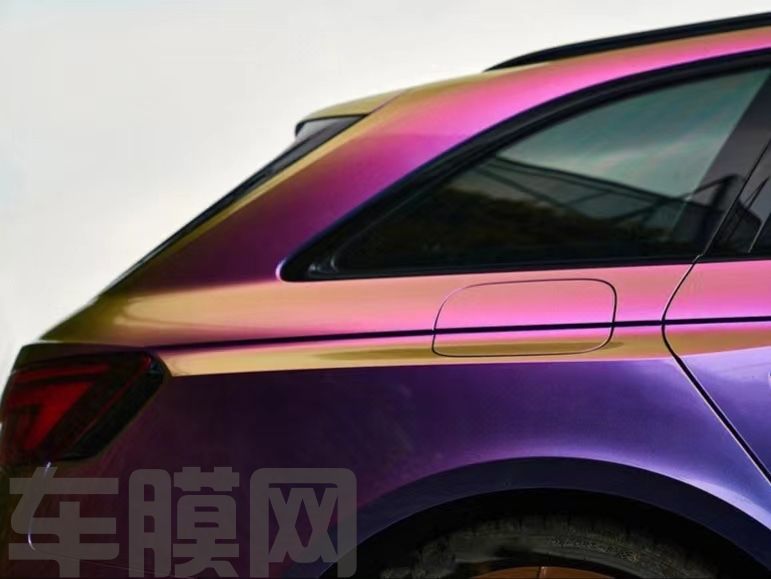 奥迪RS4 超亮金属紫魅蓝改色膜 效果图