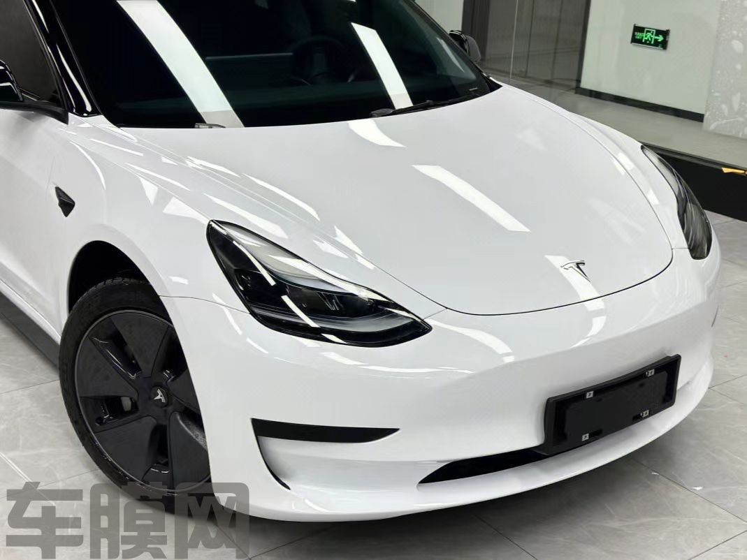 特斯拉Model 3 高亮白改色膜 效果图