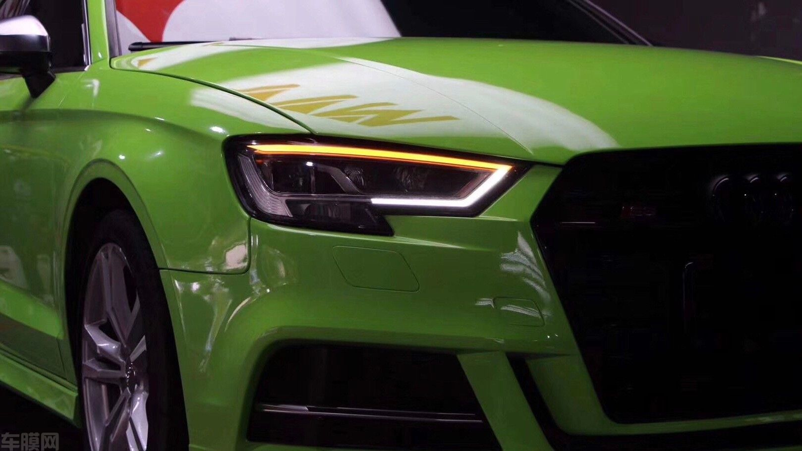 奥迪S3高亮绿贴膜改色效果图
