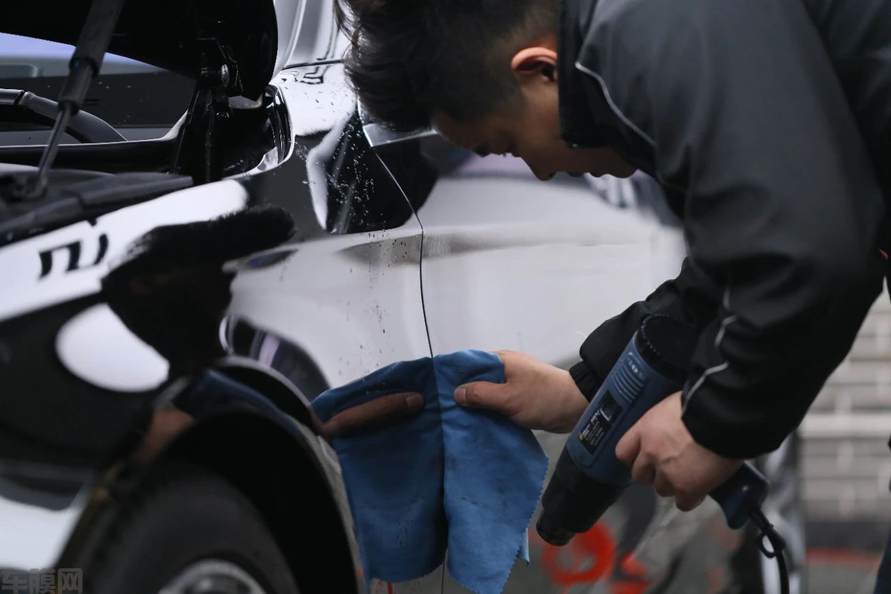 汽车改装｜奔驰S450装贴漆面保护膜案例！(图9)